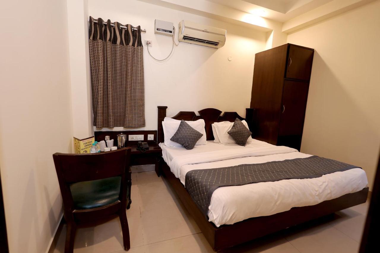 Hotel Gaylord International - Új-Delhi Kültér fotó